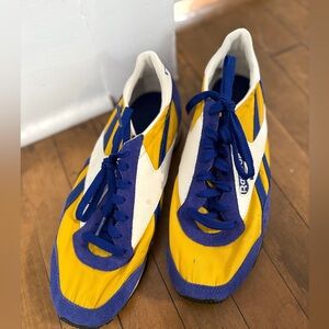 Reebok Men's Blue and Yellow Athletic Shoes